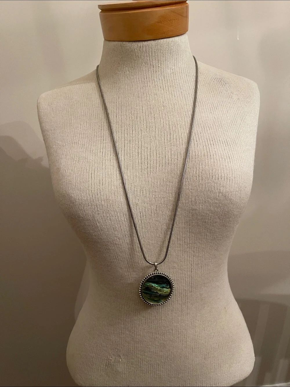 Lucky Brand Abalone Pendant Necklace Featuring an Iridescent Abalone Pendant